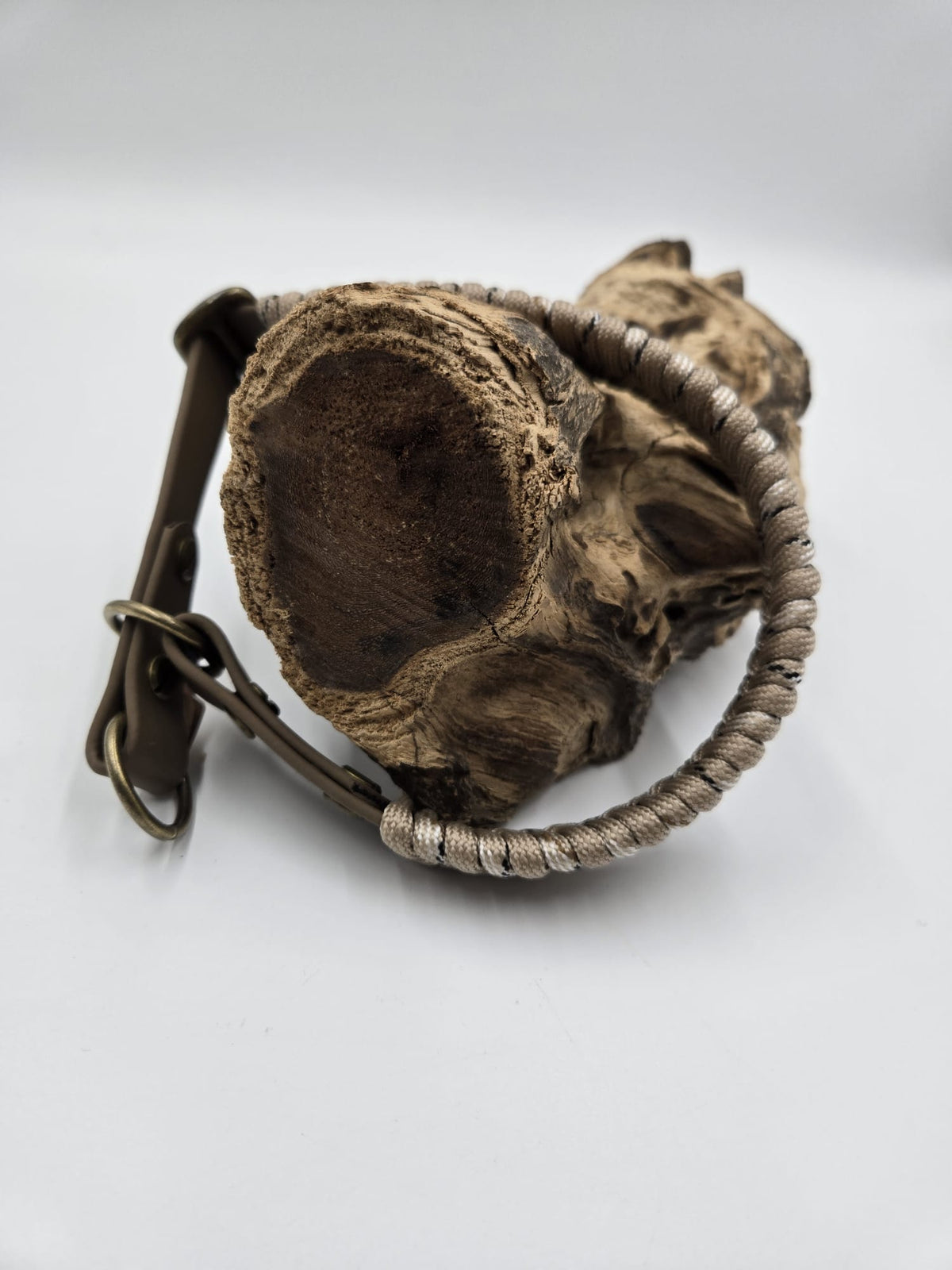 Sofortkauf - Biothane-Zugstopp-Halsband mit Fischgrätenmuster - 27 bis 38 cm