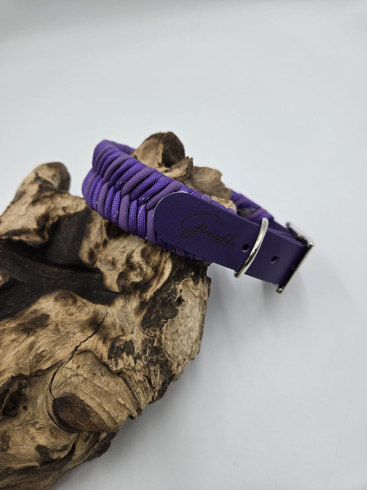 Sofortkauf - Biothane-Hundehalsband „Violet & Lilac“ - 38 bis 46 cm