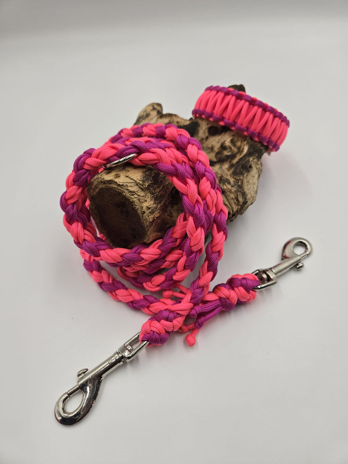 Sofortkauf - Biothane-Hundehalsband „Pink & Fuchsia“ im Cobramuster 26 bis 32 cm