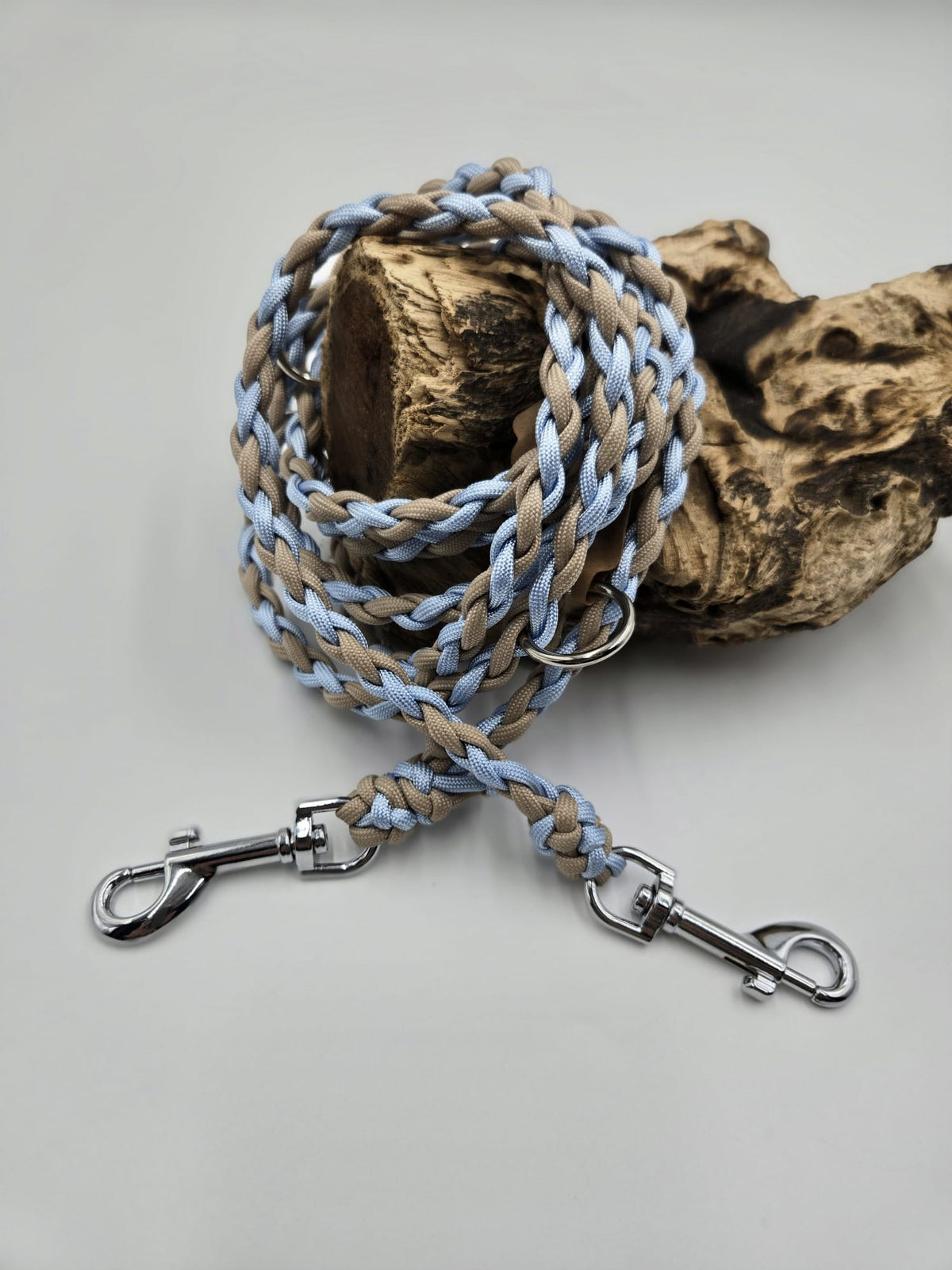 Sofortkauf - Paracord-Leine 4-fach geflochten „Blau & Beige“ – 230 cm