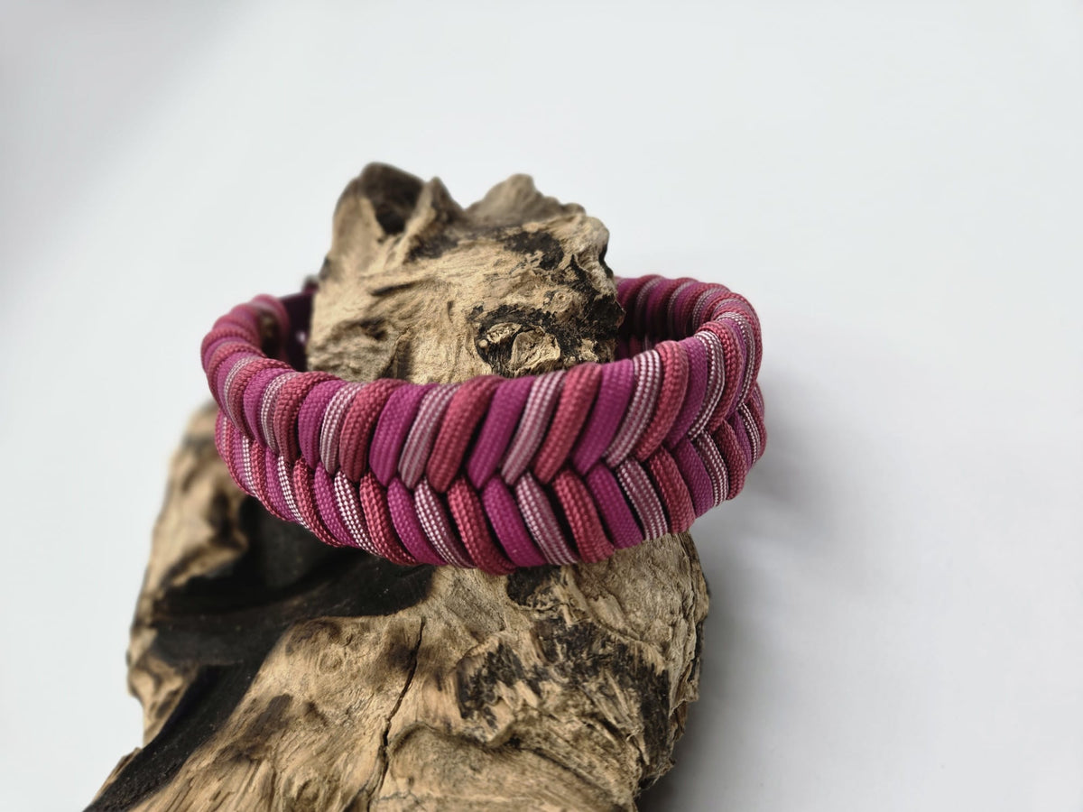 Sofortkauf - Biothane-Hundehalsband mit Fischgräten-Muster – Bordeaux & Rosatöne 29 bis 34 cm