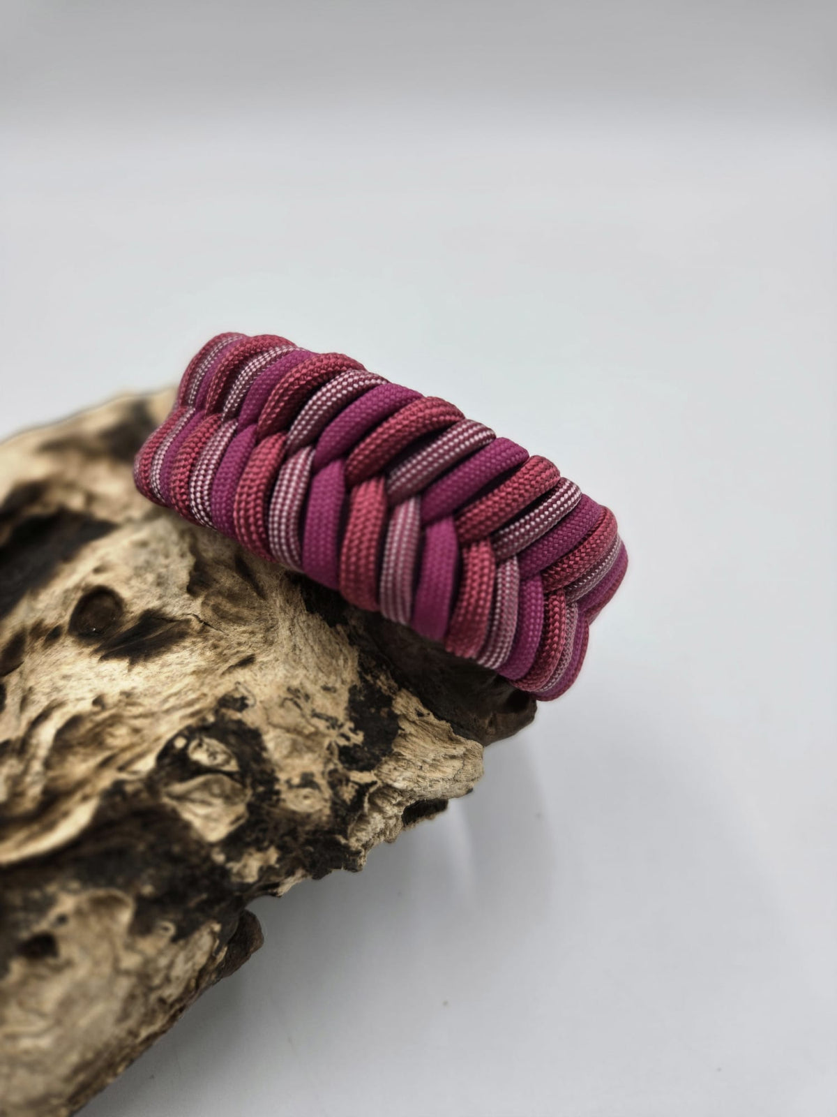 Sofortkauf - Biothane-Hundehalsband mit Fischgräten-Muster – Bordeaux & Rosatöne 29 bis 34 cm