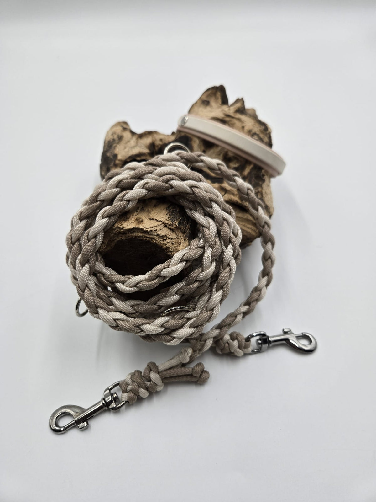 Sofortkauf - Biothane-Halsband in Hellbeige & Weiß - 26 bis 32 cm