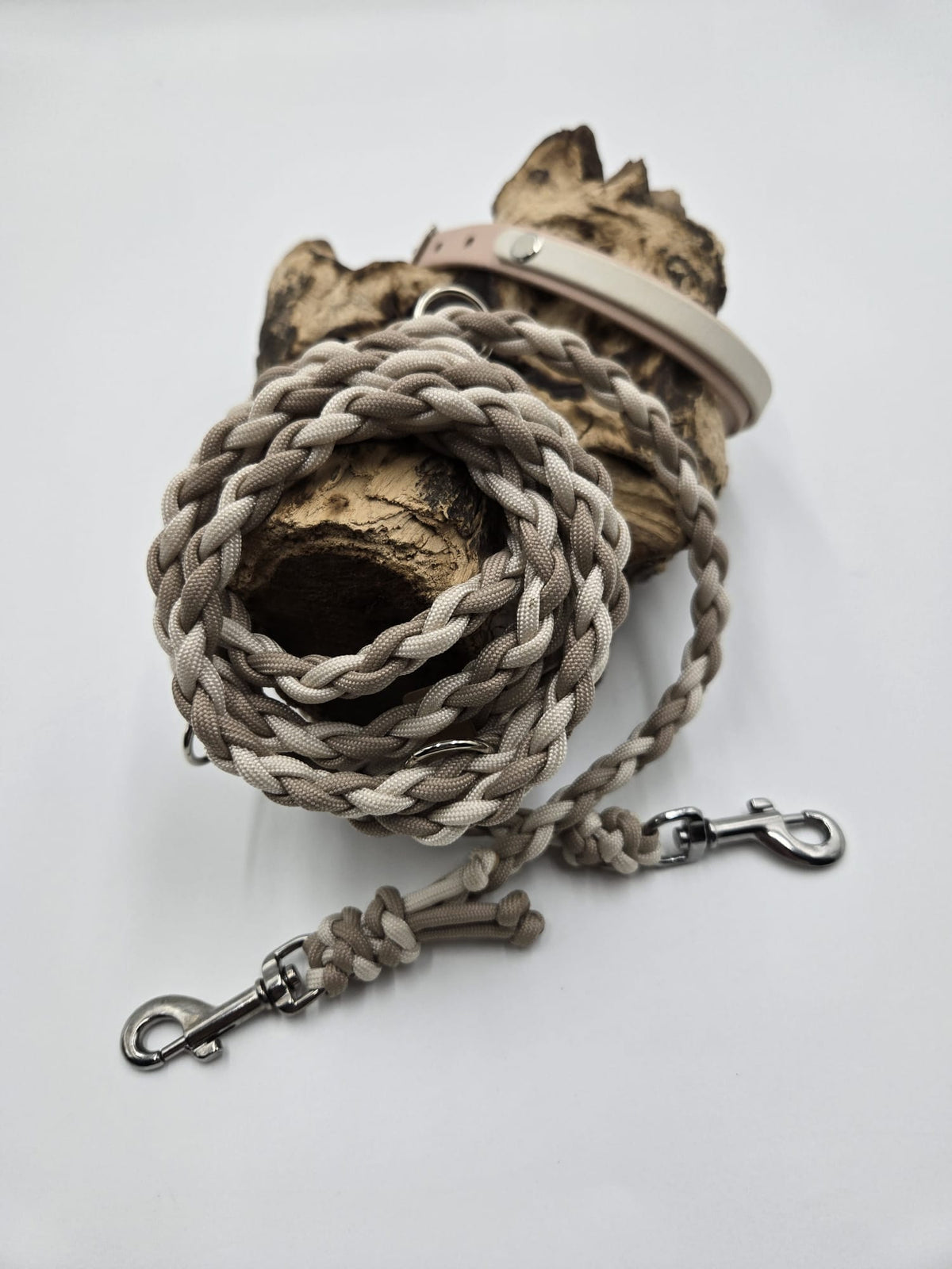 Sofortkauf - Biothane-Halsband in Hellbeige & Weiß - 26 bis 32 cm