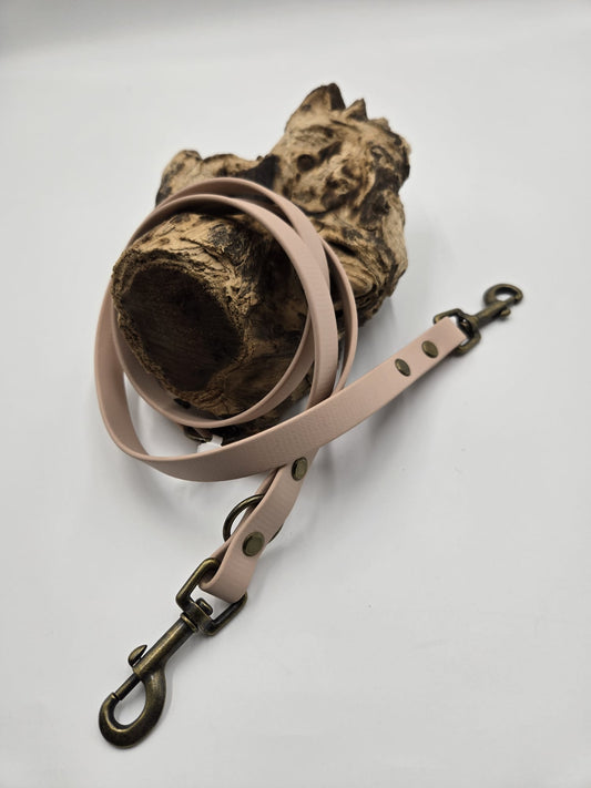 Sofortkauf - Biothane Leine in Hellbeige – 130 cm