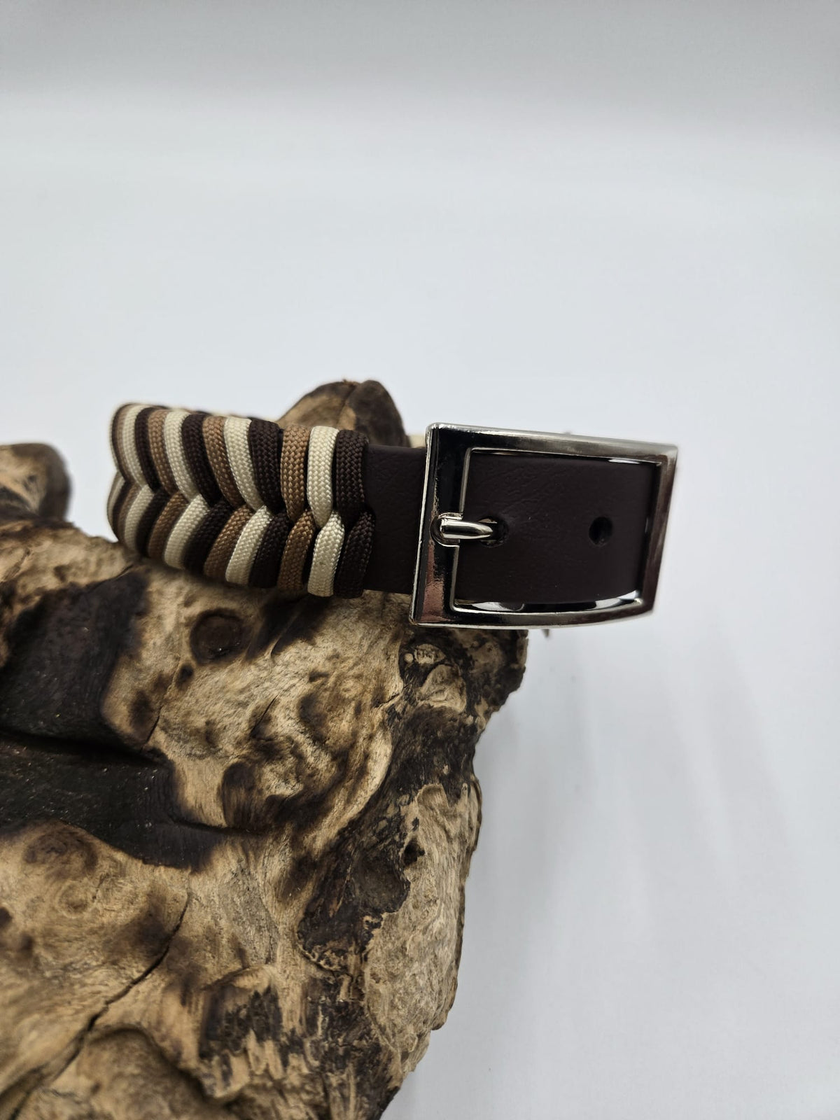 Sofortkauf - Biothane-Halsband mit Fischgrätenmuster „Goldbeige & Brauntöne“ - 23 bis 31 cm
