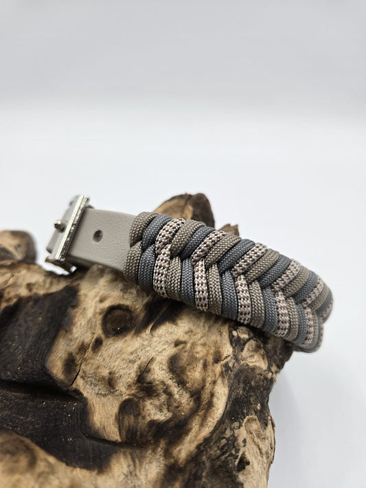 Sofortkauf - Biothane-Halsband in Graubeige mit Fischgrätenmuster - 23 bis 30 cm