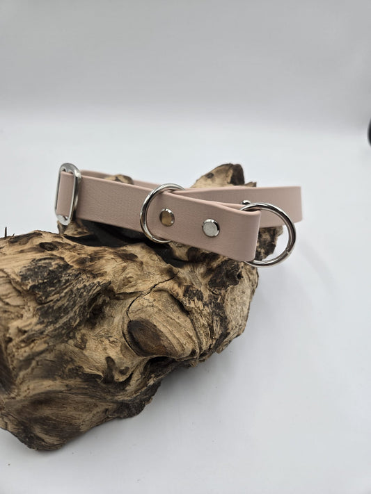Biothane-Zugstopp-Halsband in Hellbeige - bis 56 cm
