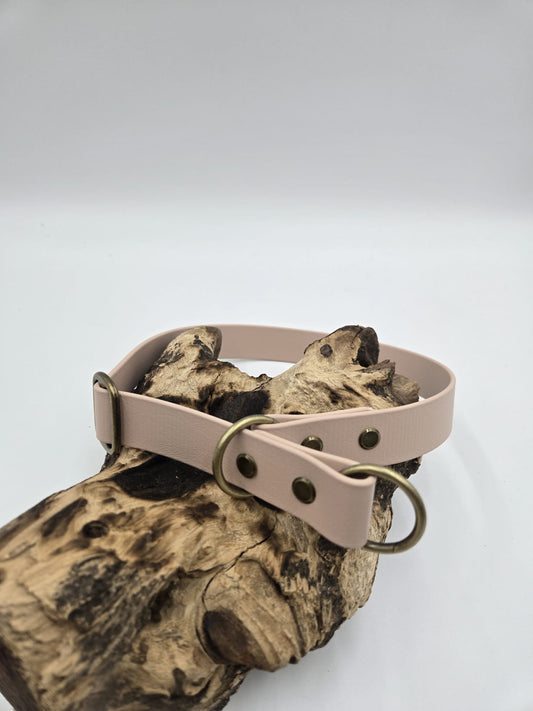 Biothane-Zugstopp-Halsband in Hellbeige - bis 56 cm