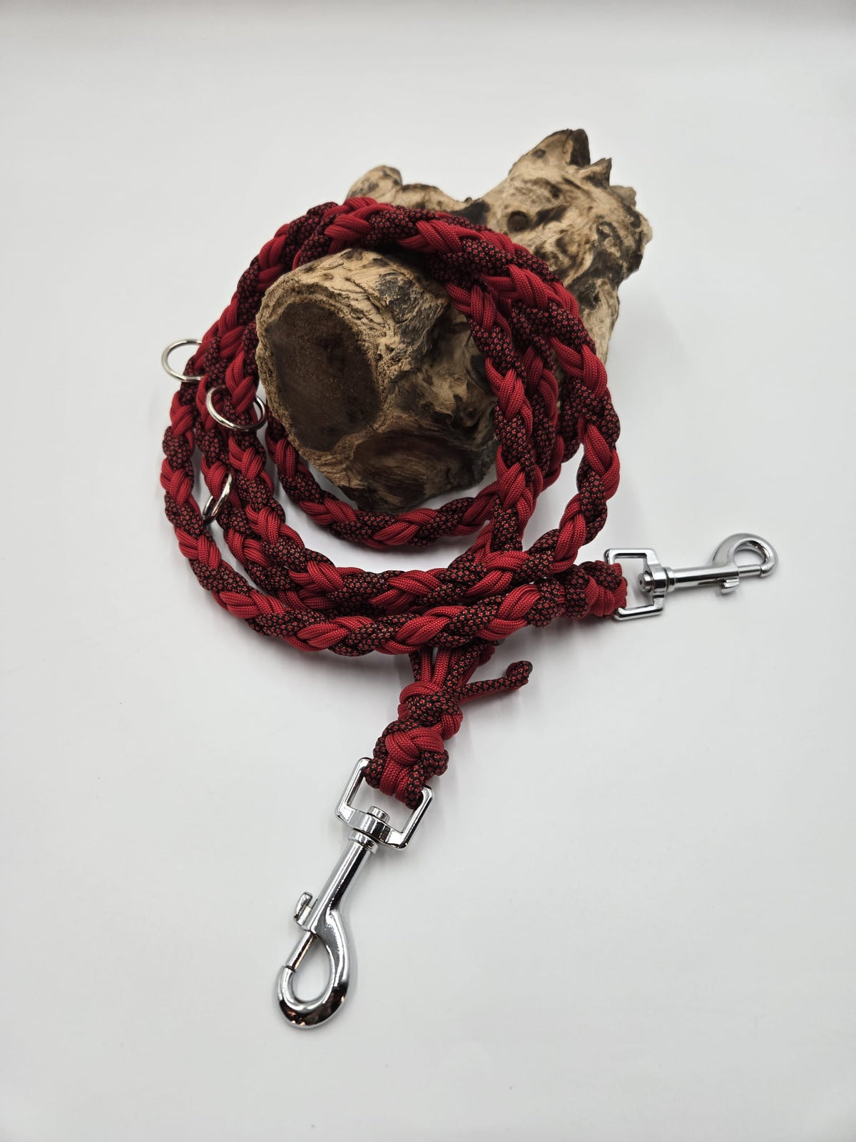 Sofortkauf - Paracord-Leine 8-fach geflochten in Rot & Rot-Diamond - 230 cm