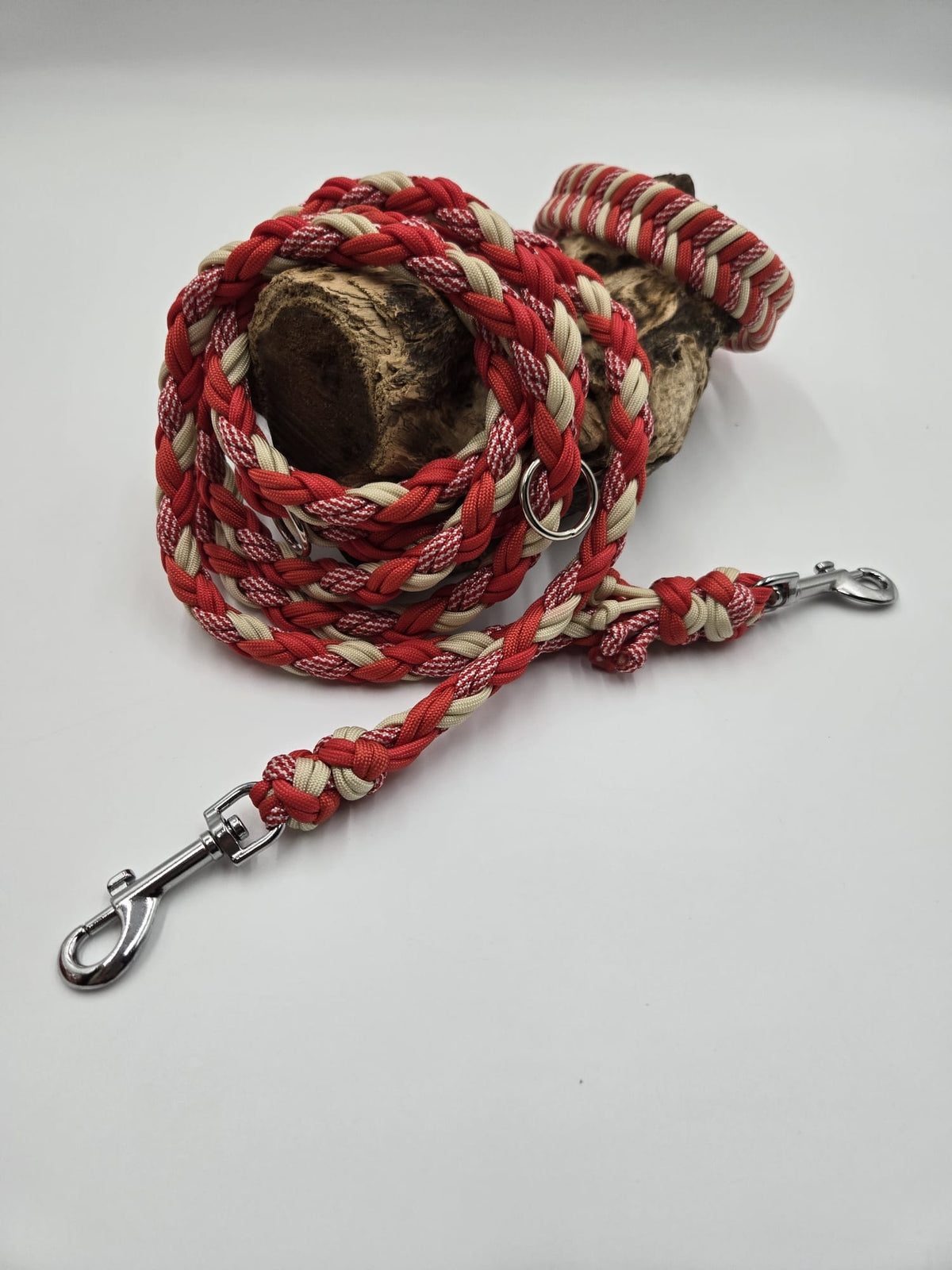Sofortkauf - Paracord-Leine 8-fach geflochten in Rot - 180 cm