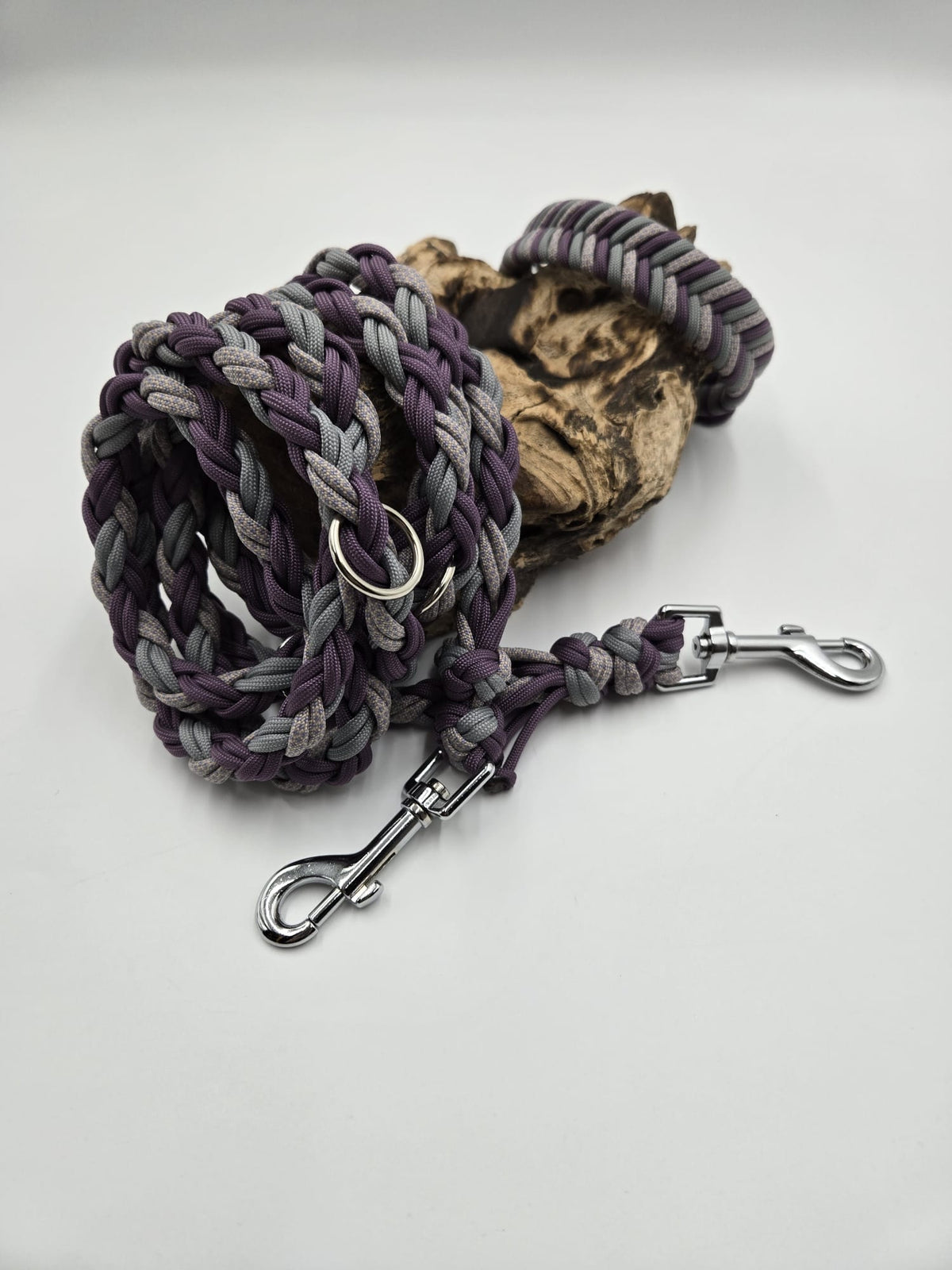 Sofortkauf - Paracord-Leine 8-fach geflochten „Lila Diamond & Mauve“ – 230 cm