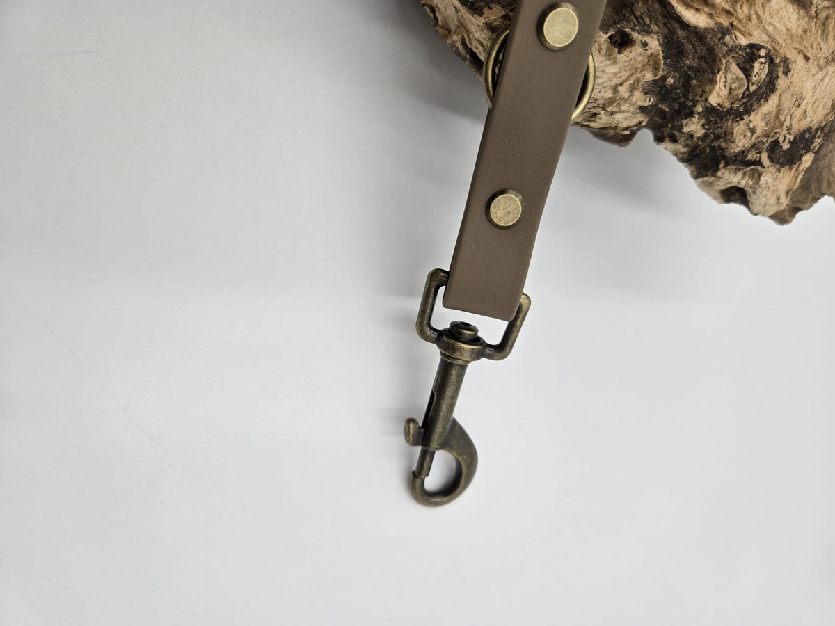 Sofortkauf - Biothane-Leine „Coyote & Beige“ mit umwickelter Handschlaufe – 200 cm